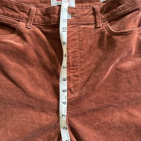 Wrangler High Rise Bold Boot Cords - Picture 2 of 9